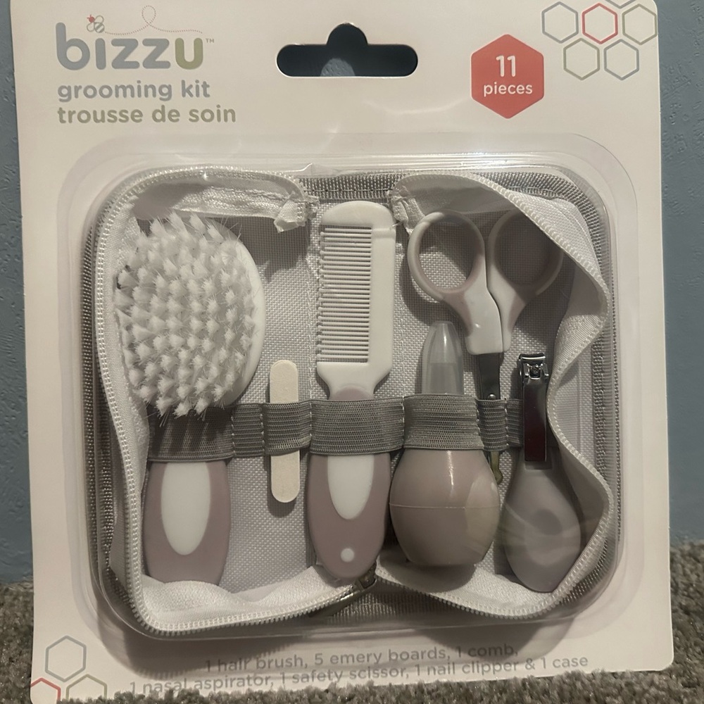 Bizzu Grooming Kit